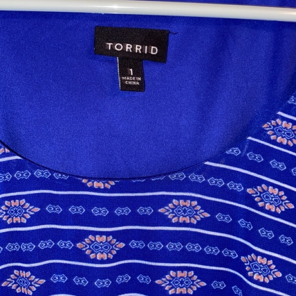 Torrid Sleeveless Blue Floral MIDI Dress Size 1 - Picture 3 of 5